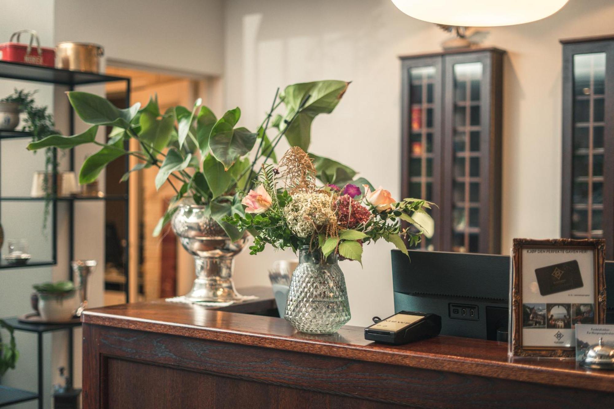 Kronen Gaard Hotel サンネス エクステリア 写真