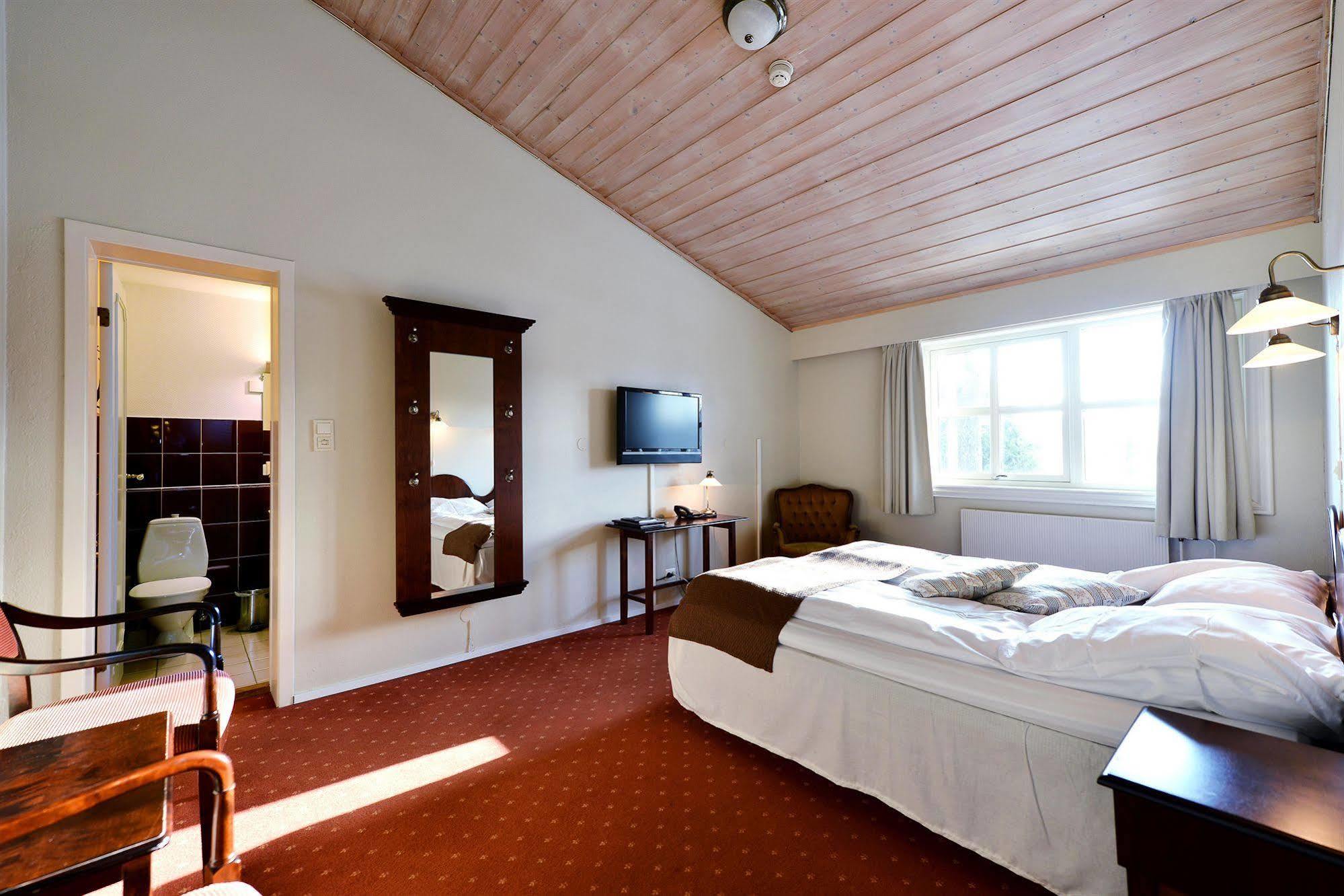 Kronen Gaard Hotel サンネス エクステリア 写真