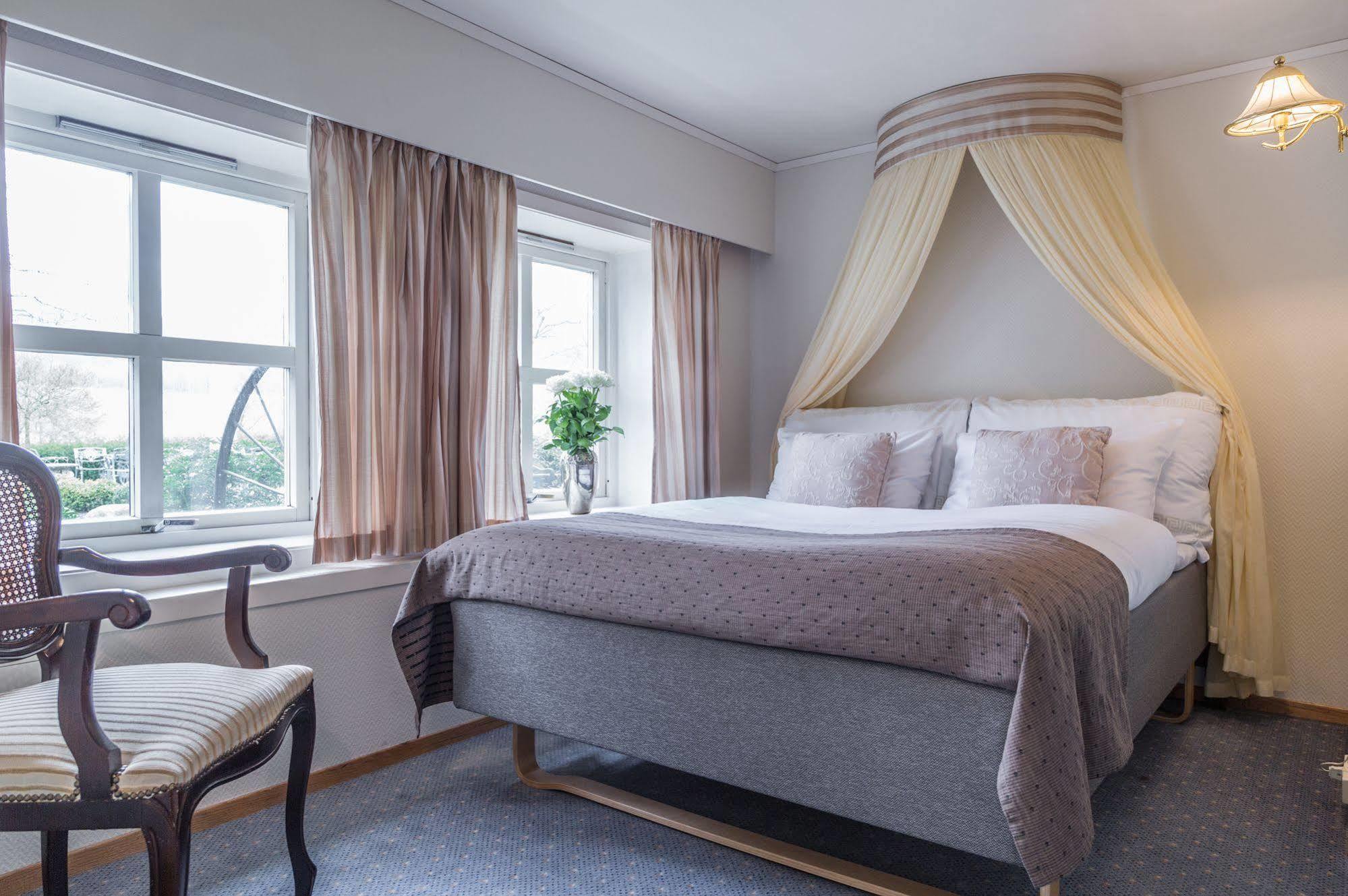 Kronen Gaard Hotel サンネス エクステリア 写真