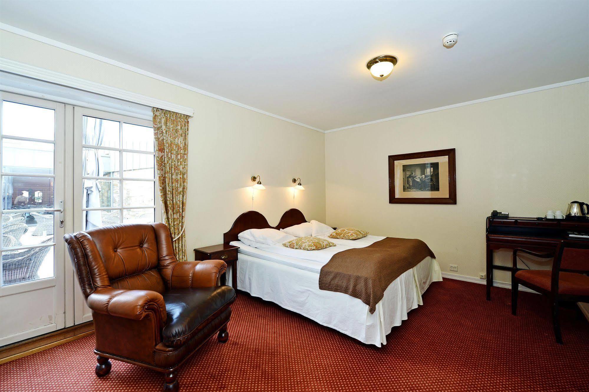 Kronen Gaard Hotel サンネス エクステリア 写真